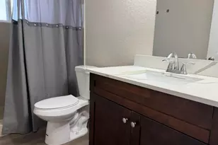 1185 NE 111th St, Miami, FL 33161 - Photo 13