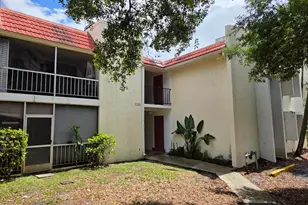 683 NW 13th St, Boca Raton, FL 33486 - Photo 15