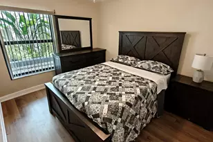 225 SE 10th St, Deerfield Beach, FL 33441 - Photo 5