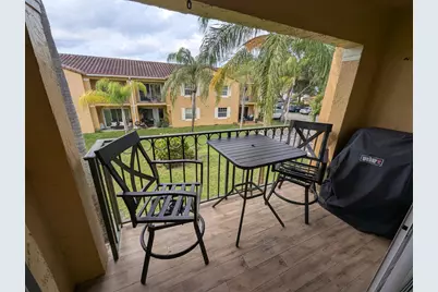 1045 Lake Shore Drive #202, Lake Park, FL 33403 - Photo 9
