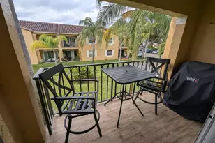 1045 Lake Shore Dr, Lake Park, FL 33403 - Photo 9