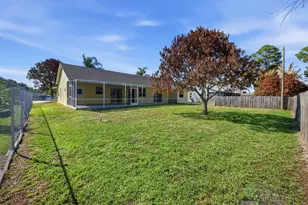 1371 SE Airoso Blvd, Port Saint Lucie, FL 34983 - Photo 19