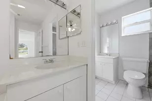 1371 SE Airoso Blvd, Port Saint Lucie, FL 34983 - Photo 17