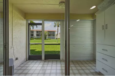 371 S Hollybrook Drive #106, Pembroke Pines, FL 33025 - Photo 17