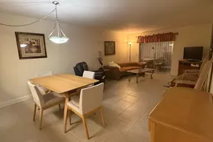 2601 NE 3rd Ct, Boynton Beach, FL 33435 - Photo 3