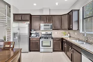3340 NW 125th Ln, Sunrise, FL 33323 - Photo 15