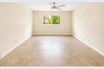 25 Colonial Club Drive #101, Boynton Beach, FL 33435 - Photo 7