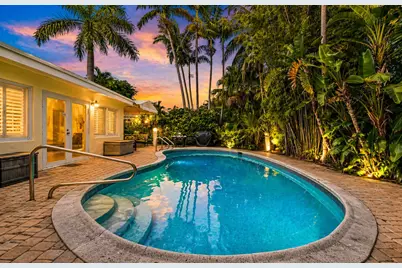 2101 NE 25th Street, Wilton Manors, FL 33305 - Photo 1