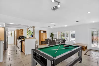 2101 NE 25th Street, Wilton Manors, FL 33305 - Photo 17
