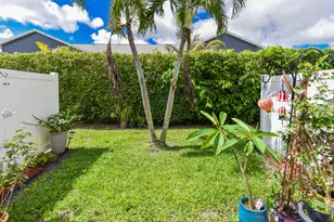 2641 Gately Dr W, West Palm Beach, FL 33415 - Photo 27