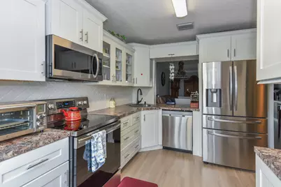 2641 Gately Drive W #1104, West Palm Beach, FL 33415 - Photo 7