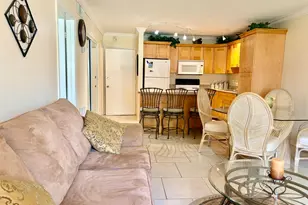 1560 McKinley St, Hollywood, FL 33020 - Photo 9