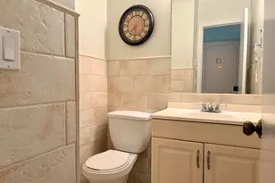 1560 McKinley St, Hollywood, FL 33020 - Photo 11