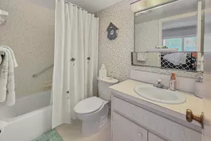 555 NW 4th Ave, Boca Raton, FL 33432 - Photo 11