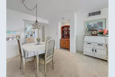 555 NW 4th Avenue #401, Boca Raton, FL 33432 - Photo 17