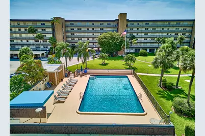 555 NW 4th Avenue #401, Boca Raton, FL 33432 - Photo 37