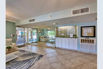 555 NW 4th Avenue #401, Boca Raton, FL 33432 - Photo 31
