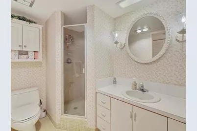555 NW 4th Avenue #401, Boca Raton, FL 33432 - Photo 27