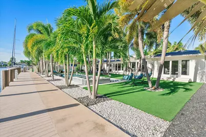 207 Royal Palm Drive, Fort Lauderdale, FL 33301 - Photo 79