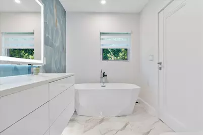 207 Royal Palm Drive, Fort Lauderdale, FL 33301 - Photo 57