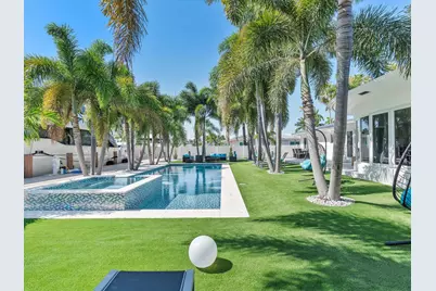207 Royal Palm Drive, Fort Lauderdale, FL 33301 - Photo 1