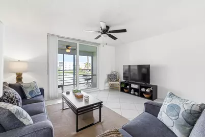 1024 SE 5th Avenue #202, Dania Beach, FL 33004 - Photo 1
