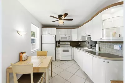 1024 SE 5th Avenue #202, Dania Beach, FL 33004 - Photo 5