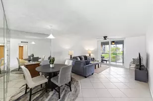 1024 SE 5th Ave, Dania Beach, FL 33004 - Photo 3