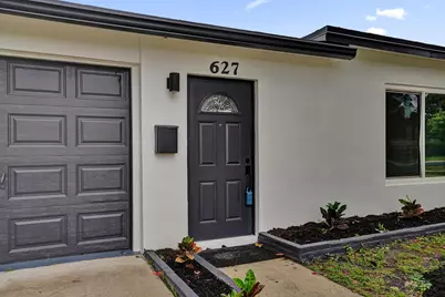 627 W Ilex Drive, Lake Park, FL 33403 - Photo 5