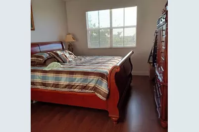 1064 SW 144th Avenue #807, Pembroke Pines, FL 33027 - Photo 9
