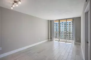 1030 Seminole Dr, Fort Lauderdale, FL 33304 - Photo 5
