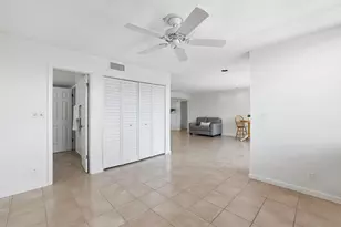 4545 Luxemburg Ct, Greenacres, FL 33467 - Photo 9