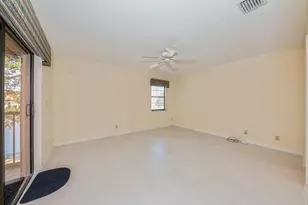 10439 S Circle Lake Dr, Boynton Beach, FL 33437 - Photo 11