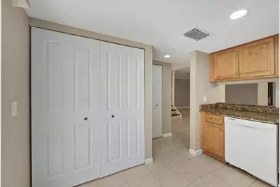 402 Lakewood Court #2b, Jupiter, FL 33458 - Photo 73