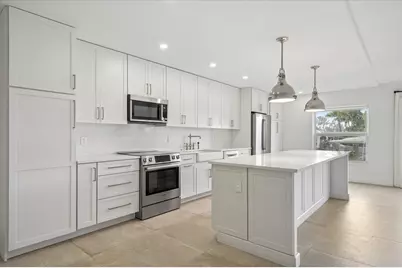 5100 Bayview Drive #106, Fort Lauderdale, FL 33308 - Photo 11