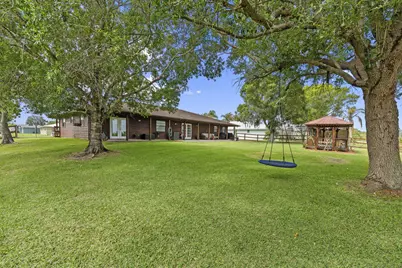210 Deerwood Lane, Fort Pierce, FL 34947 - Photo 39