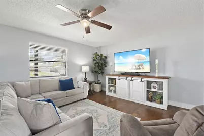 210 Deerwood Lane, Fort Pierce, FL 34947 - Photo 21