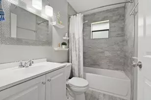 210 Deerwood Ln, Fort Pierce, FL 34947 - Photo 29
