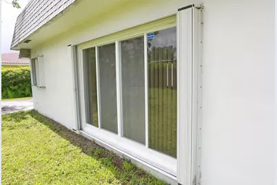 8156 NW 67th Avenue, Tamarac, FL 33321 - Photo 29