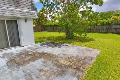 8156 NW 67th Avenue, Tamarac, FL 33321 - Photo 33