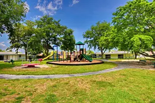 8156 NW 67th Ave, Tamarac, FL 33321 - Photo 39