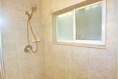 8156 NW 67th Avenue, Tamarac, FL 33321 - Photo 25