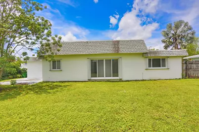 8156 NW 67th Avenue, Tamarac, FL 33321 - Photo 31