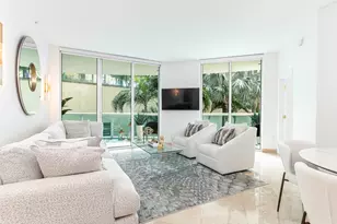 347 N New River Dr E, Fort Lauderdale, FL 33301 - Photo 1