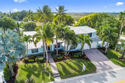 490 Mars Way, Juno Beach, FL 33408 - Photo 1
