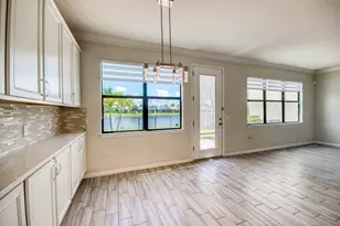 8301 Rearing Ln, Lake Worth, FL 33467 - Photo 13