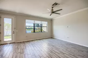 8301 Rearing Ln, Lake Worth, FL 33467 - Photo 9