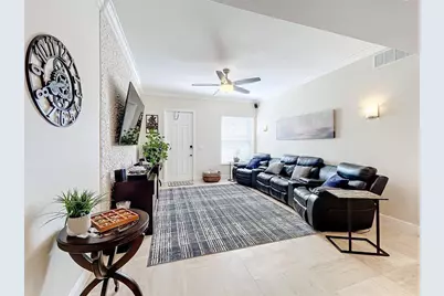 4680 Mimosa Place #810, Coconut Creek, FL 33073 - Photo 9