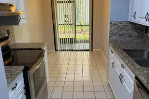 12628 Shoreline Dr, Wellington, FL 33414 - Photo 9
