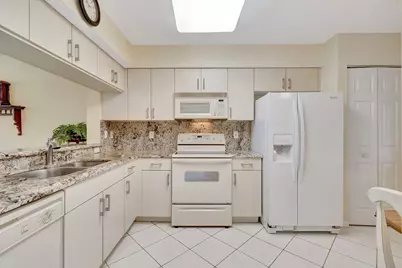 5842 Crystal Shores Drive #105, Boynton Beach, FL 33437 - Photo 21